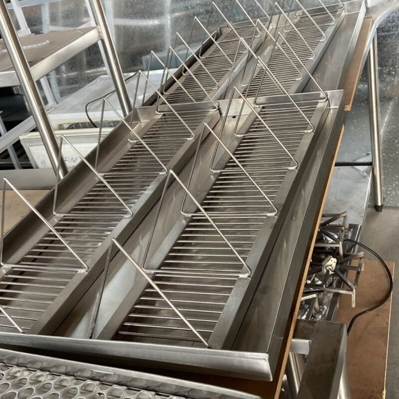 Escorredor de Pratos com Bandeja Coletora