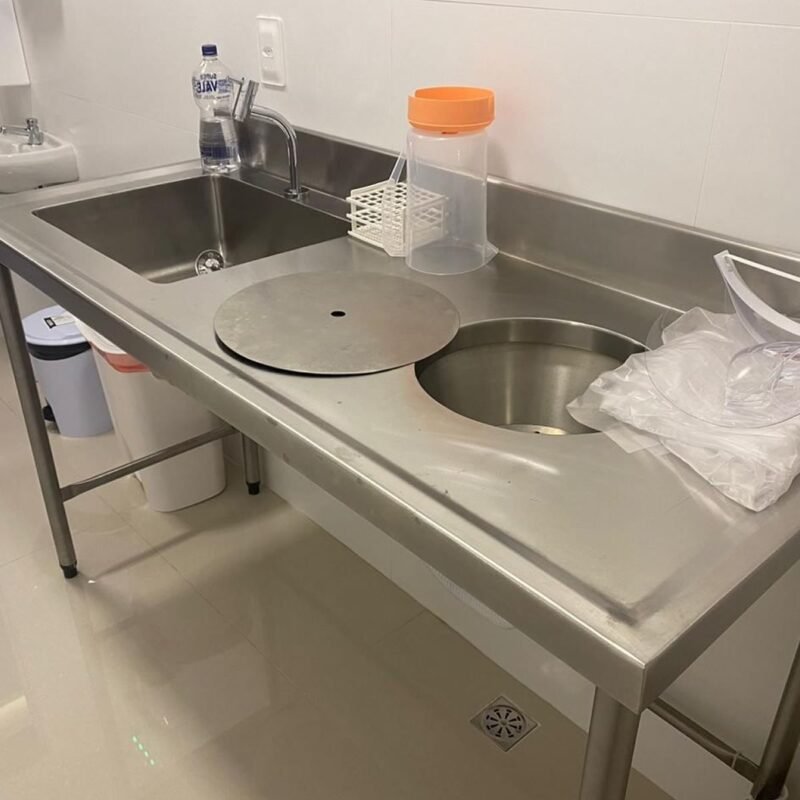 Bancada com Cuba e Expurgo